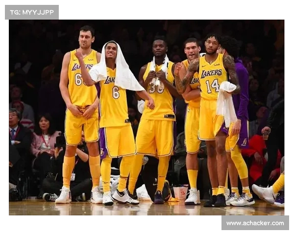 NBA板凳深度对球队战术布局与季后赛成绩的关键影响分析
